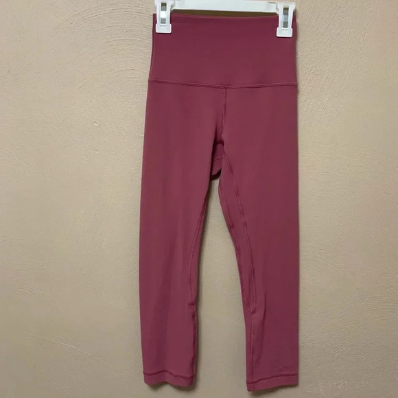 Lululemon Align Crop 21” Size 2 - Picture 1 of 6